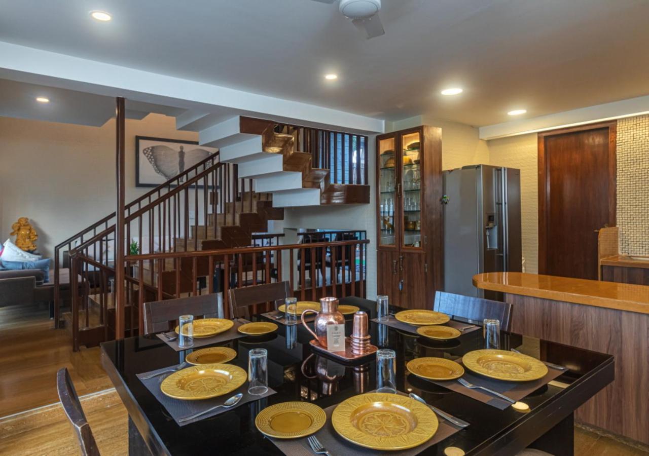Saffronstays Urja, Lonavala - Private Villa With 2 Pools, Spa Room, Private Elevator & Waterfall Extérieur photo